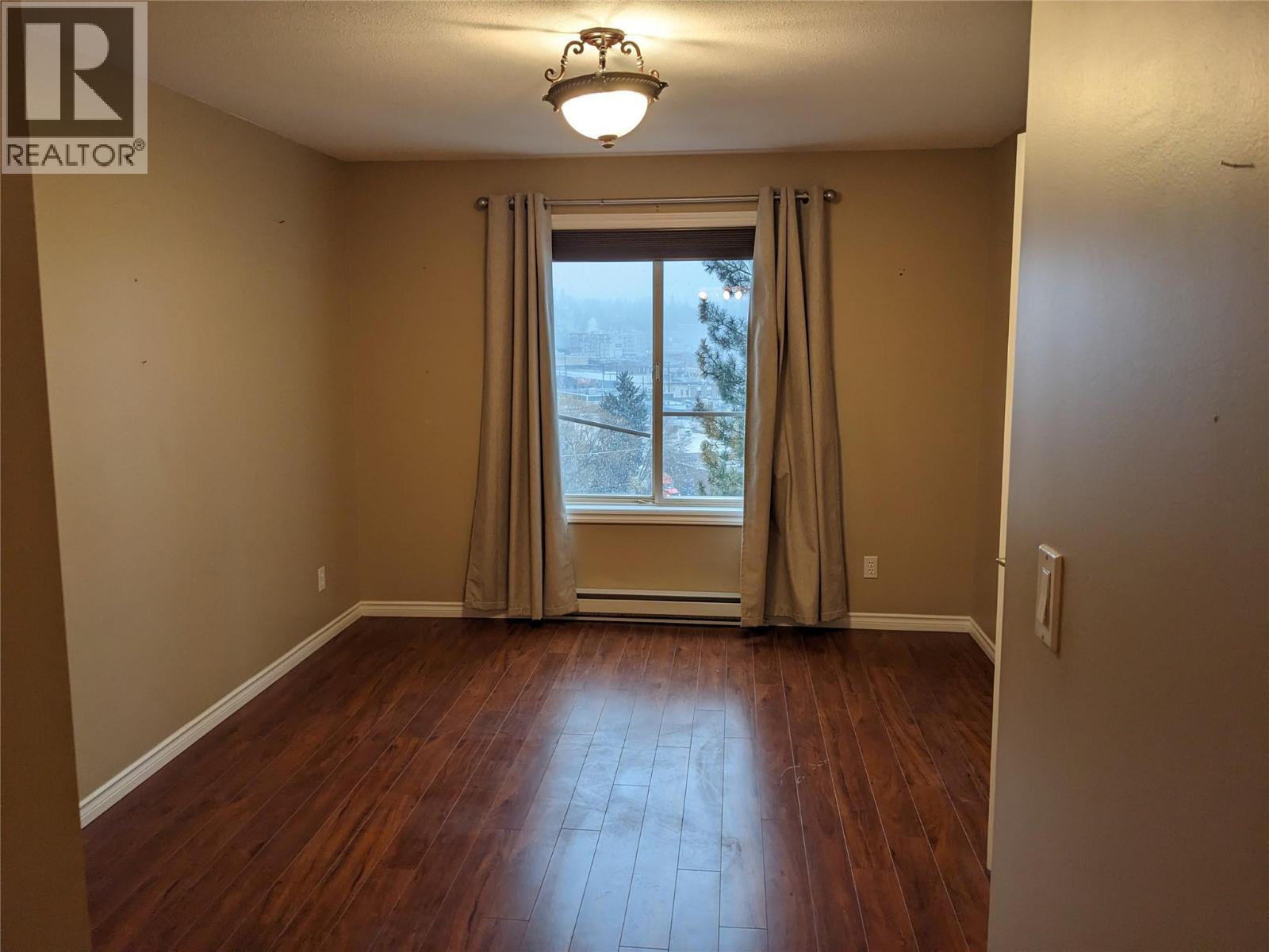 3220 Centennial Drive Unit# 304, Vernon, BC - Indoor Photo Showing Other Room