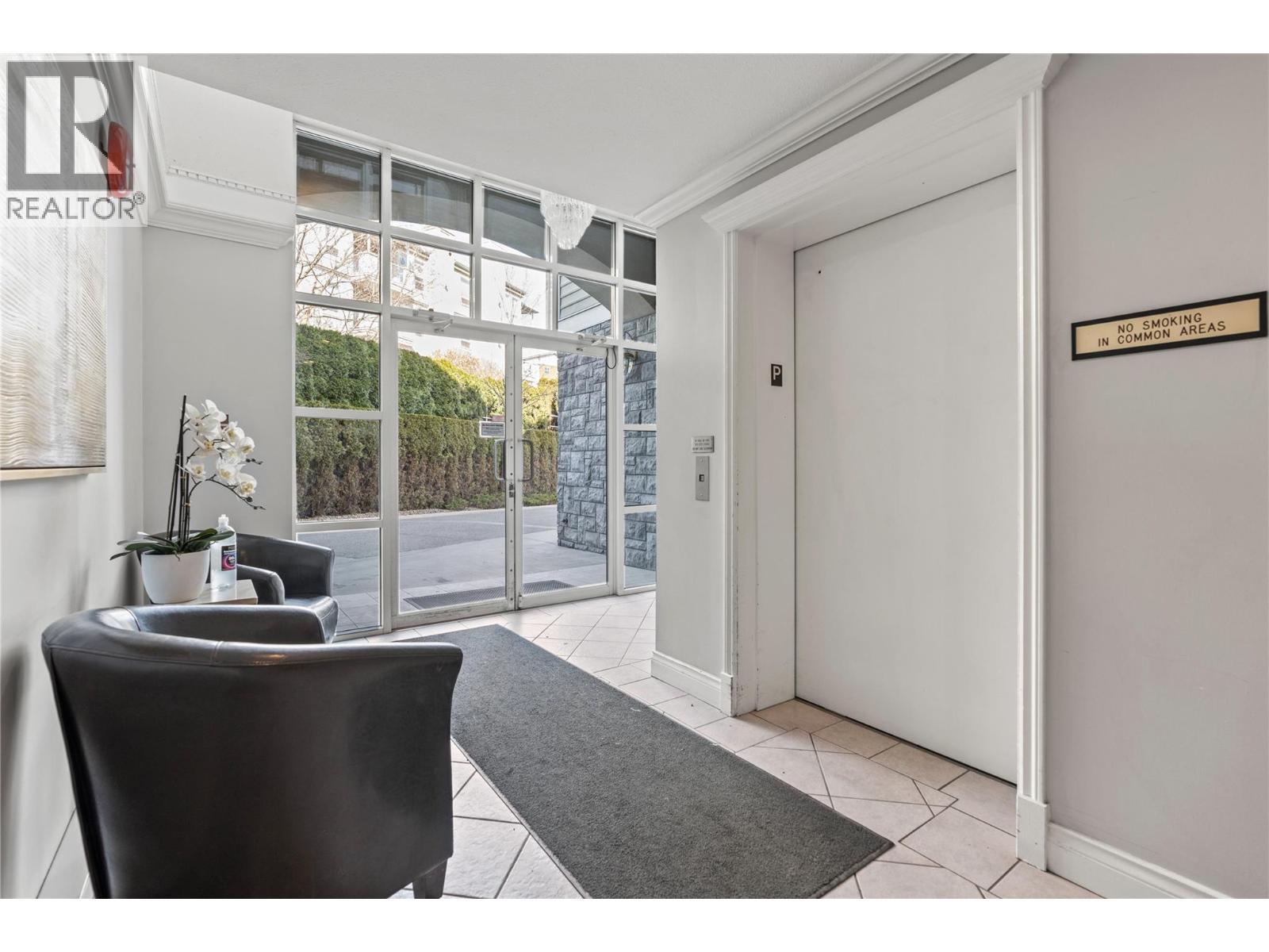 3220 Centennial Drive Unit# 304, Vernon, BC - Indoor Photo Showing Other Room