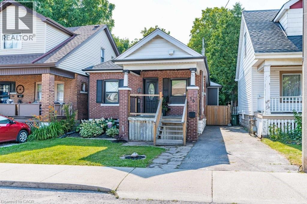 18 Park Row N, Hamilton, ON