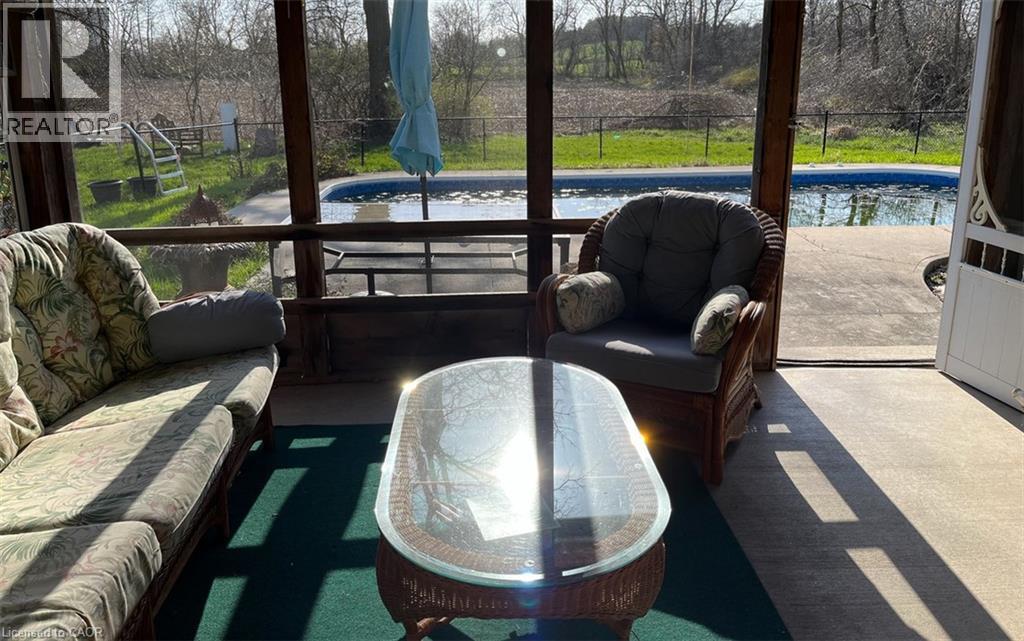 1457 97 Regional Road, Hamilton, ON