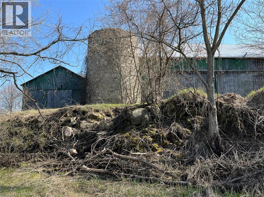 1457 97 Regional Road, Hamilton, ON