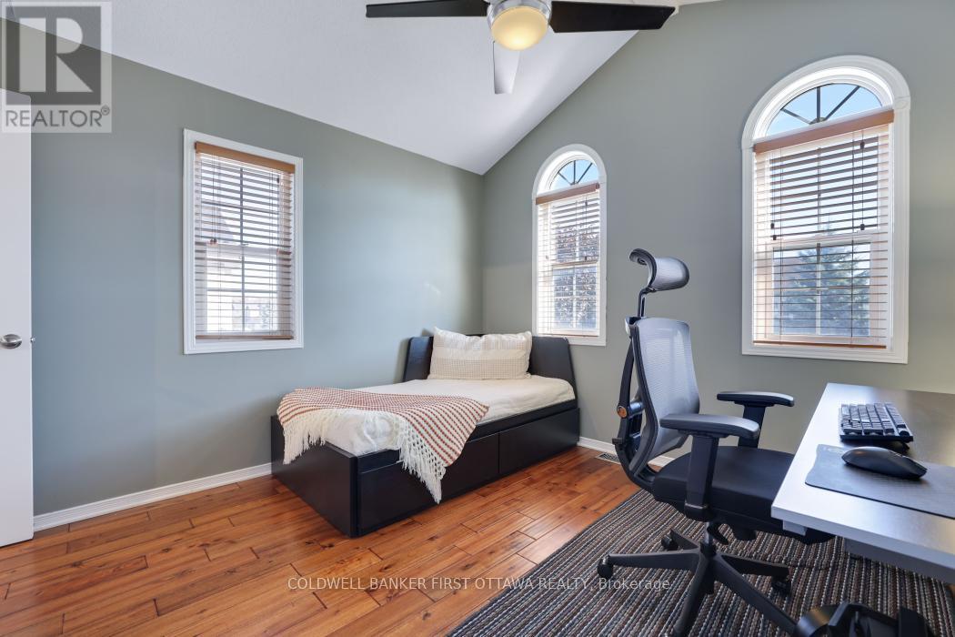 104 Streamside Crescent, Ottawa, ON - Indoor