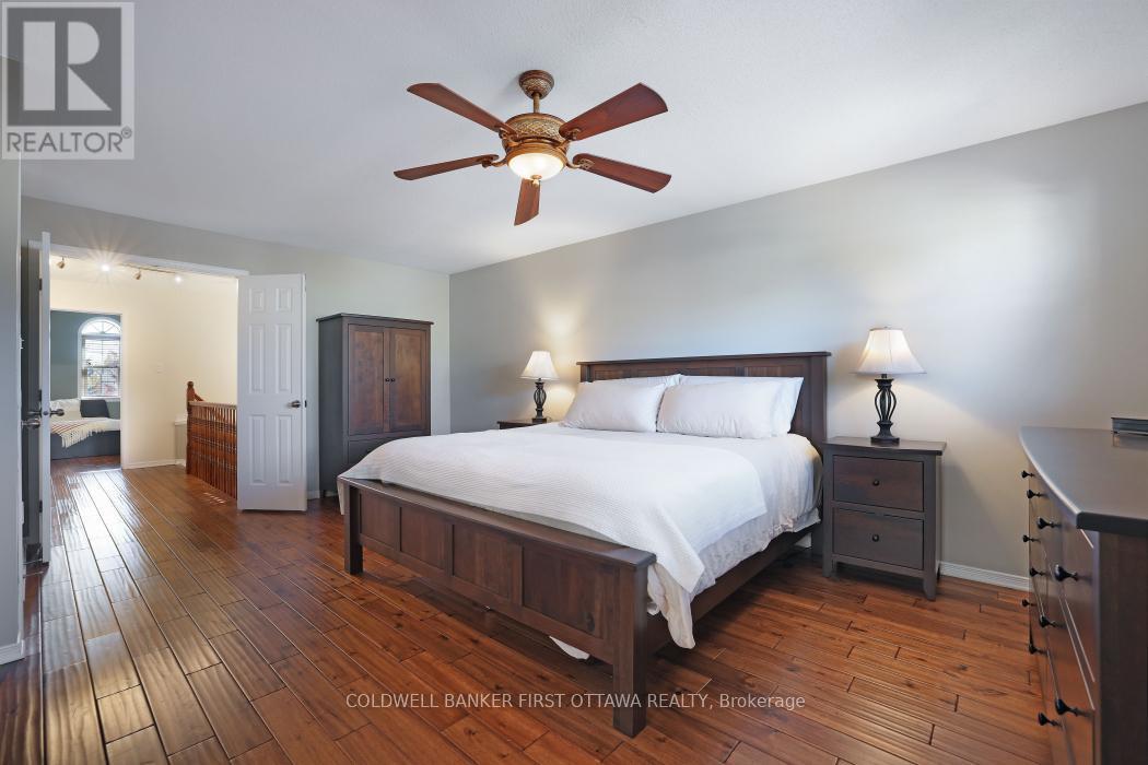 104 Streamside Crescent, Ottawa, ON - Indoor Photo Showing Bedroom