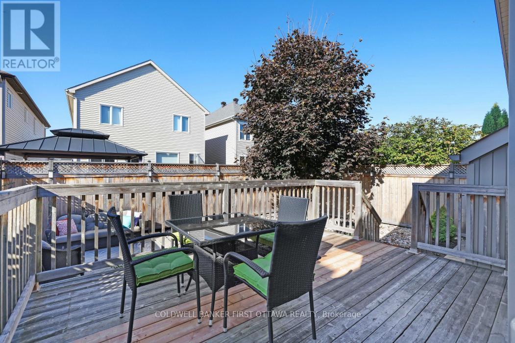 104 Streamside Crescent, Ottawa, ON - Outdoor With Deck Patio Veranda With Exterior