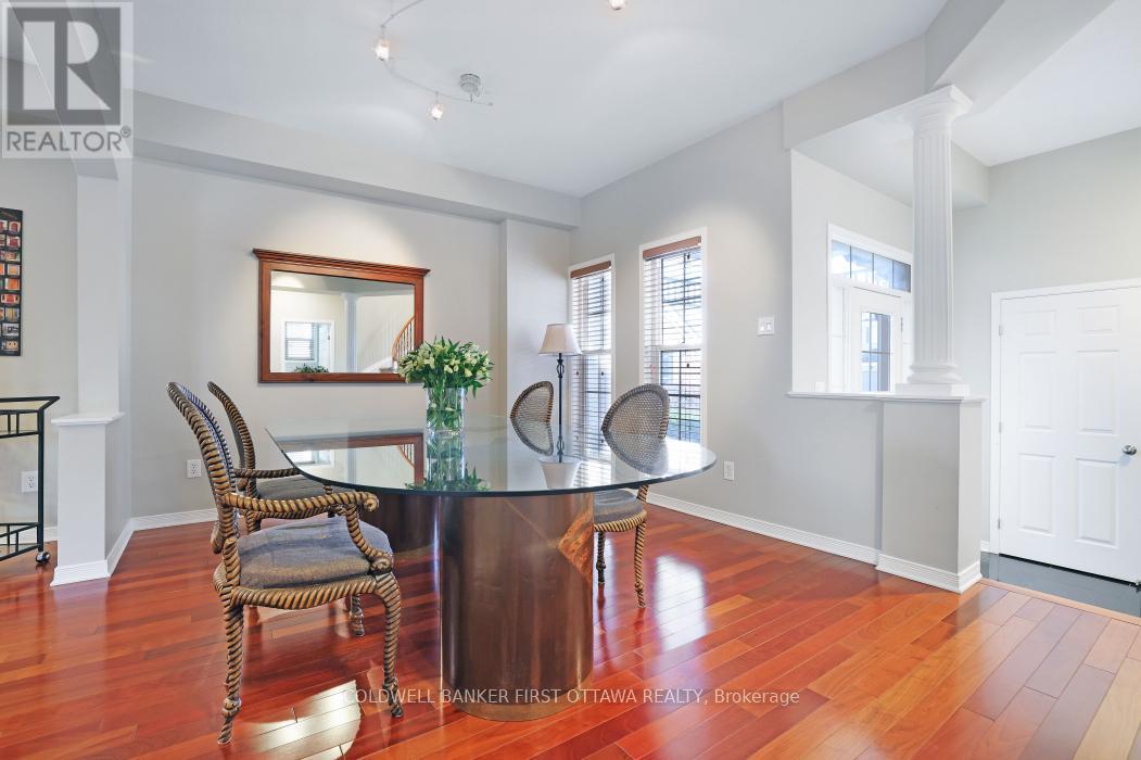 104 Streamside Crescent, Ottawa, ON - Indoor Photo Showing Dining Room