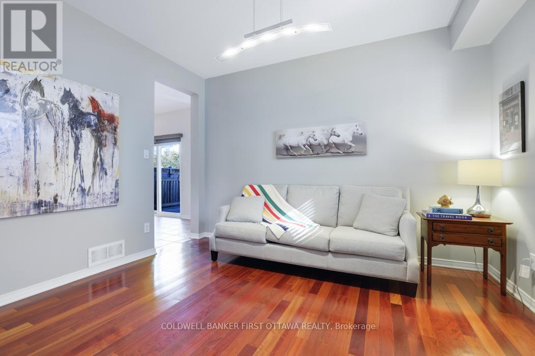 104 Streamside Crescent, Ottawa, ON - Indoor