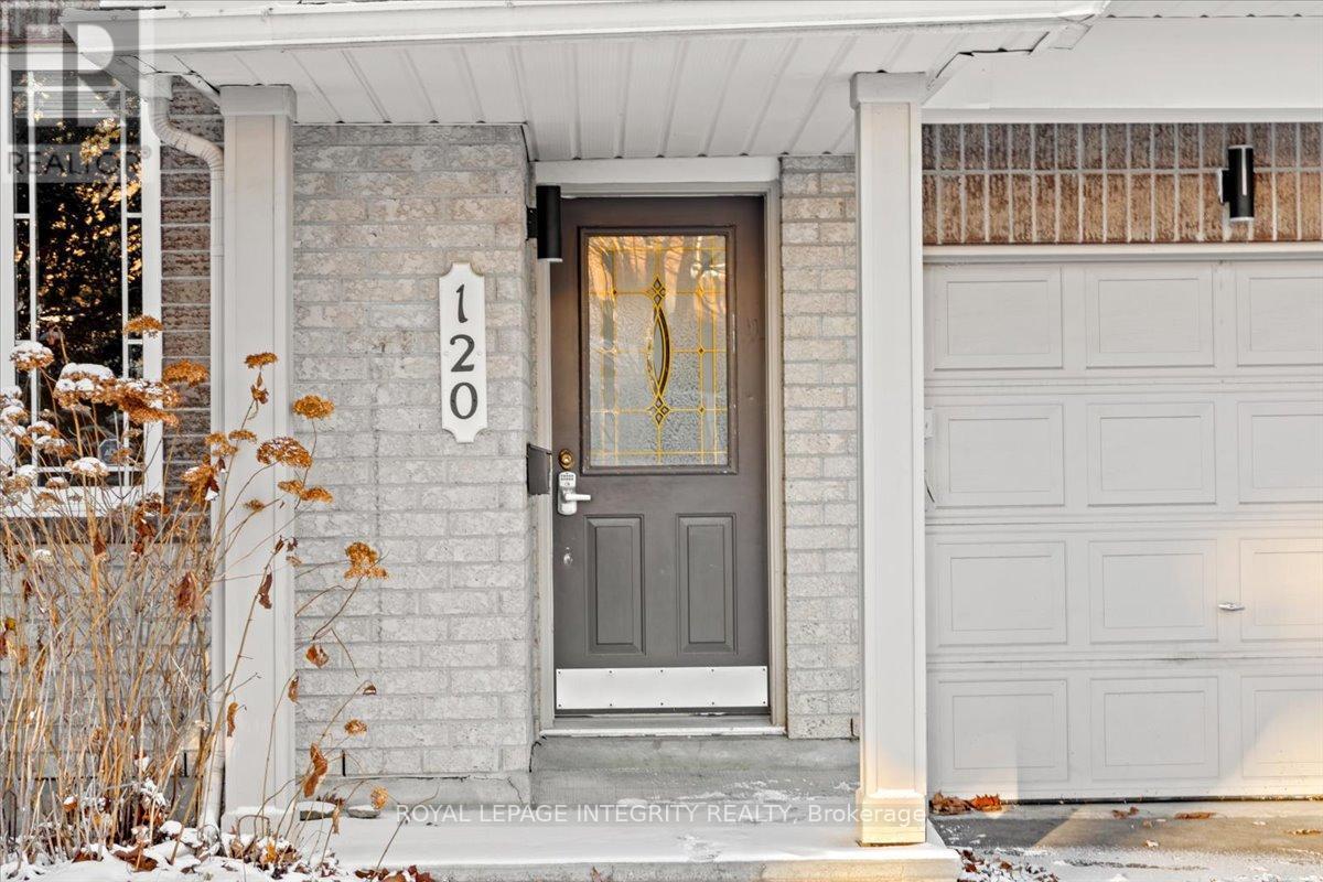 120 Grovemont Drive, Ottawa, ON - Outdoor