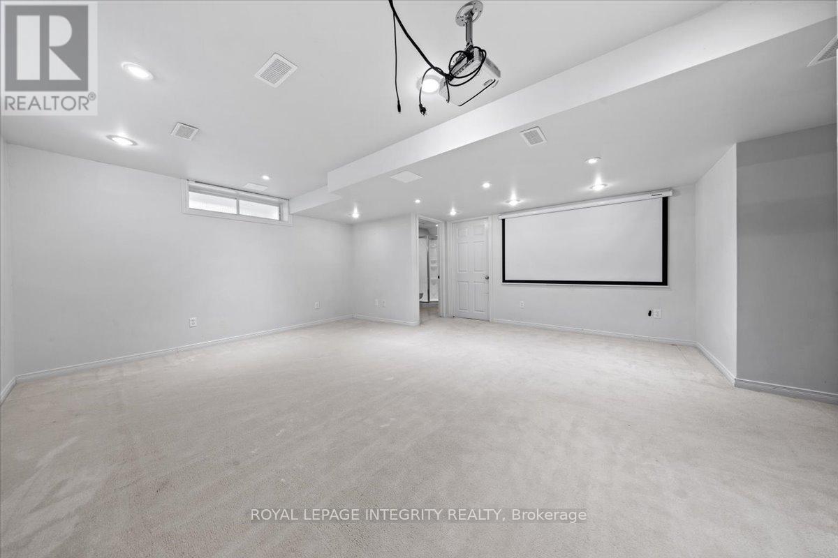 120 Grovemont Drive, Ottawa, ON - Indoor