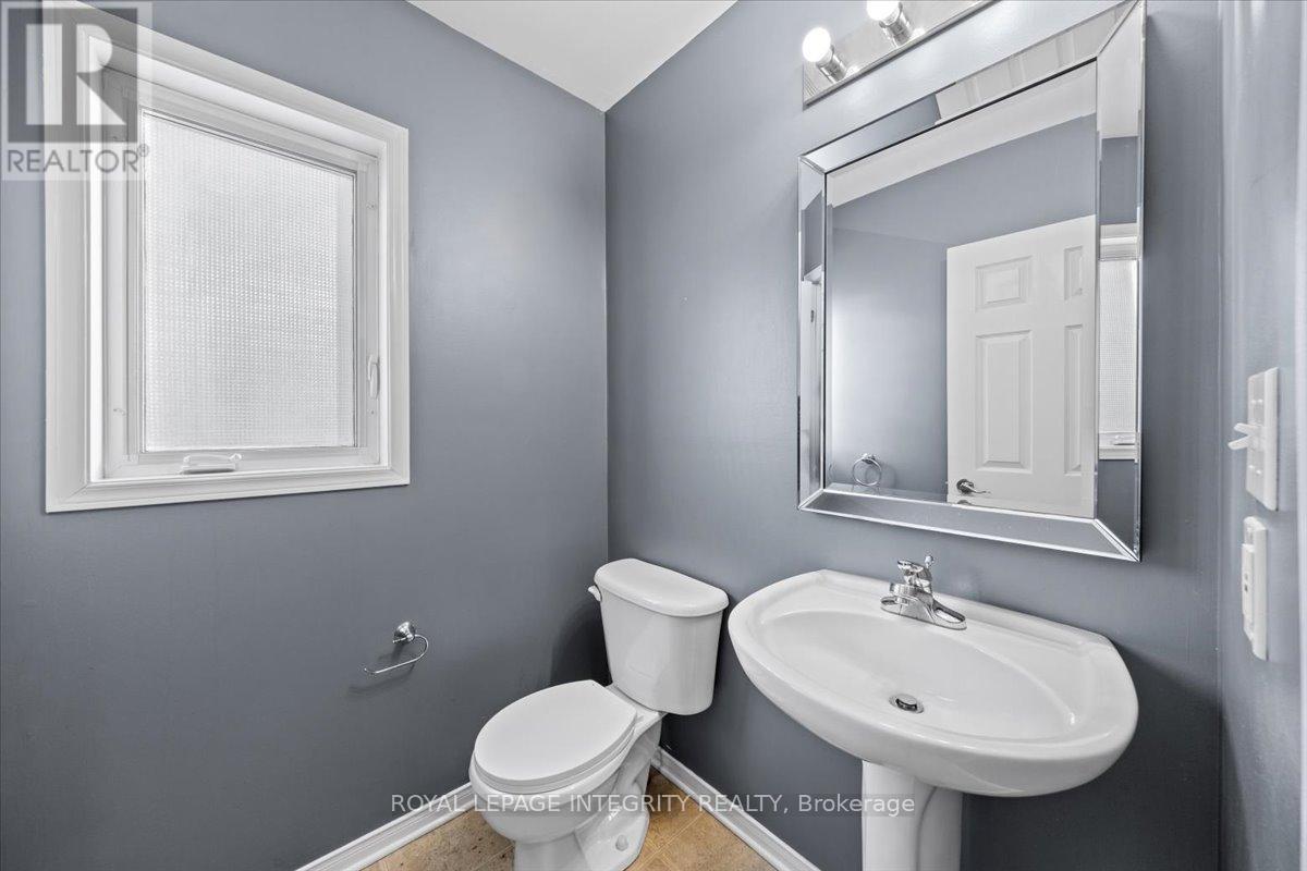 2pc Bathroom - 120 Grovemont Drive, Ottawa, ON - Indoor Photo Showing Bathroom