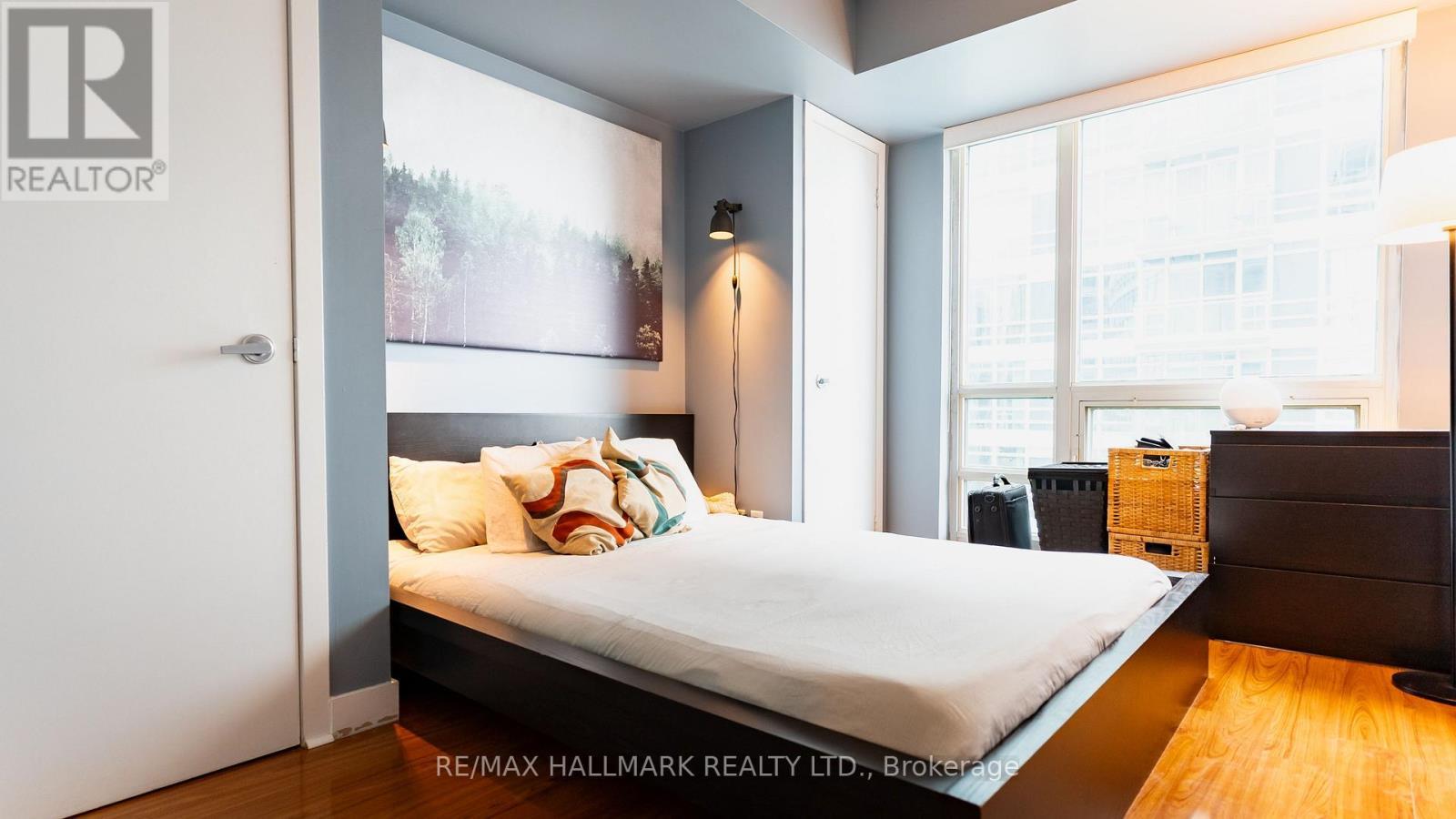 2710 - 397 Front Street W, Toronto, ON - Indoor Photo Showing Bedroom