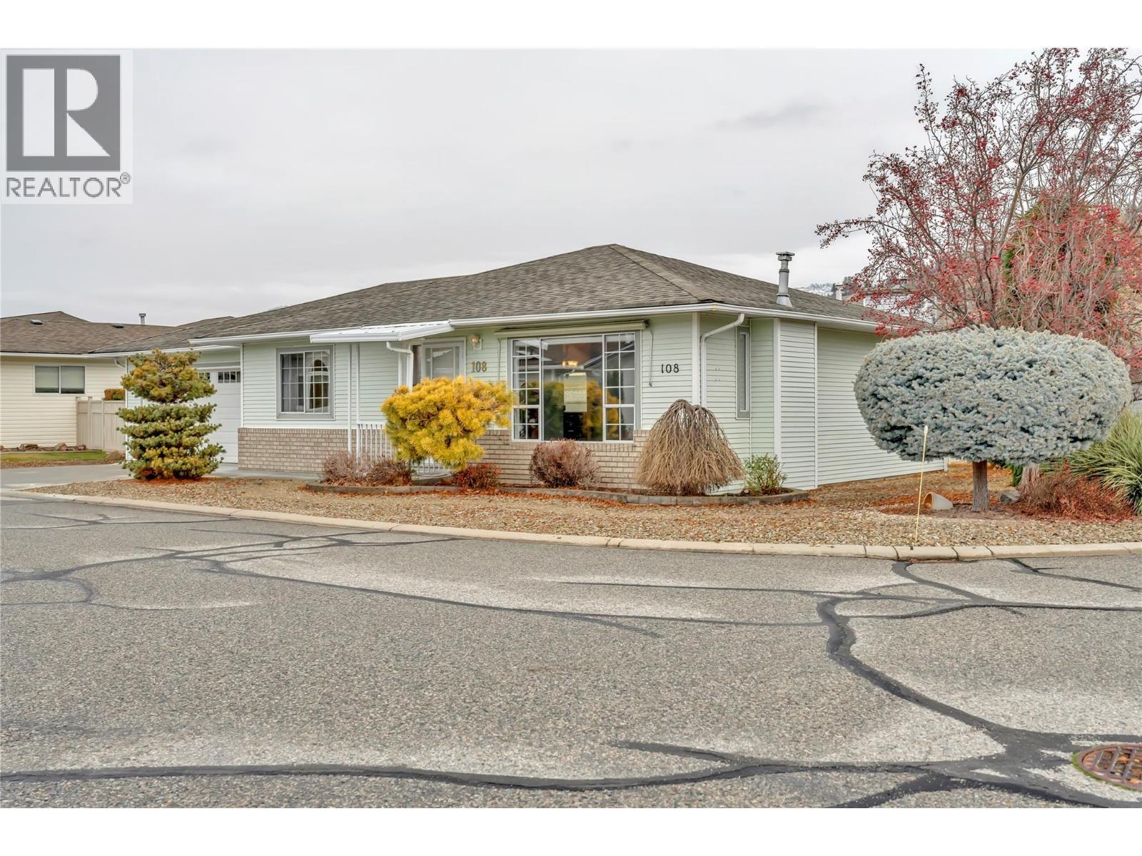 3400 Wilson Street Unit# 108, Penticton, BC - Outdoor