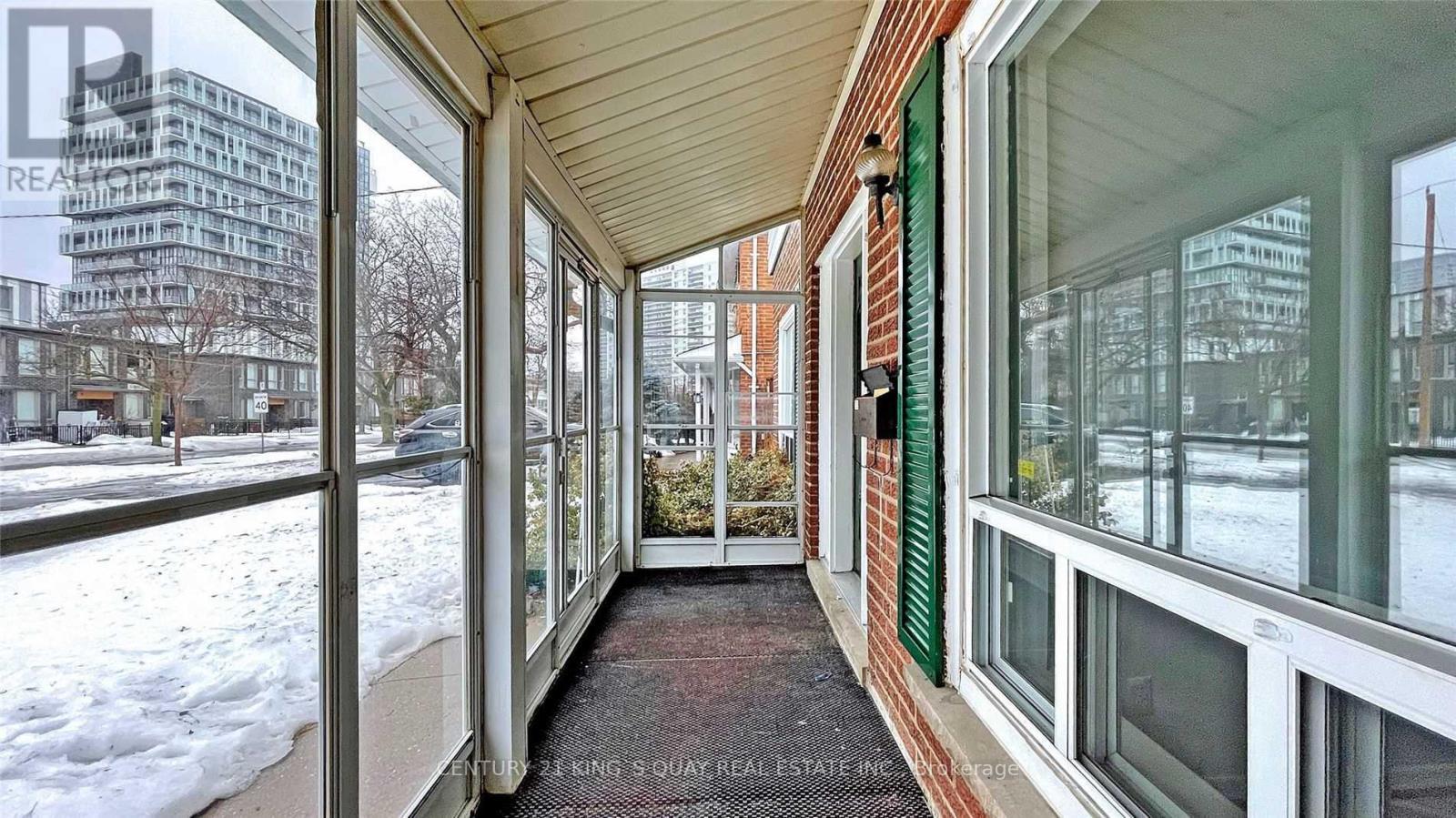 16 Kingslake Road, Toronto, ON - With Exterior