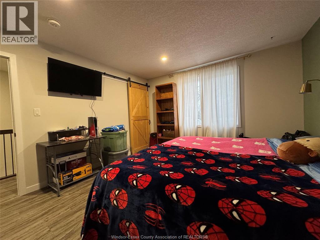 109 King Street East, Chatham, ON - Indoor Photo Showing Bedroom