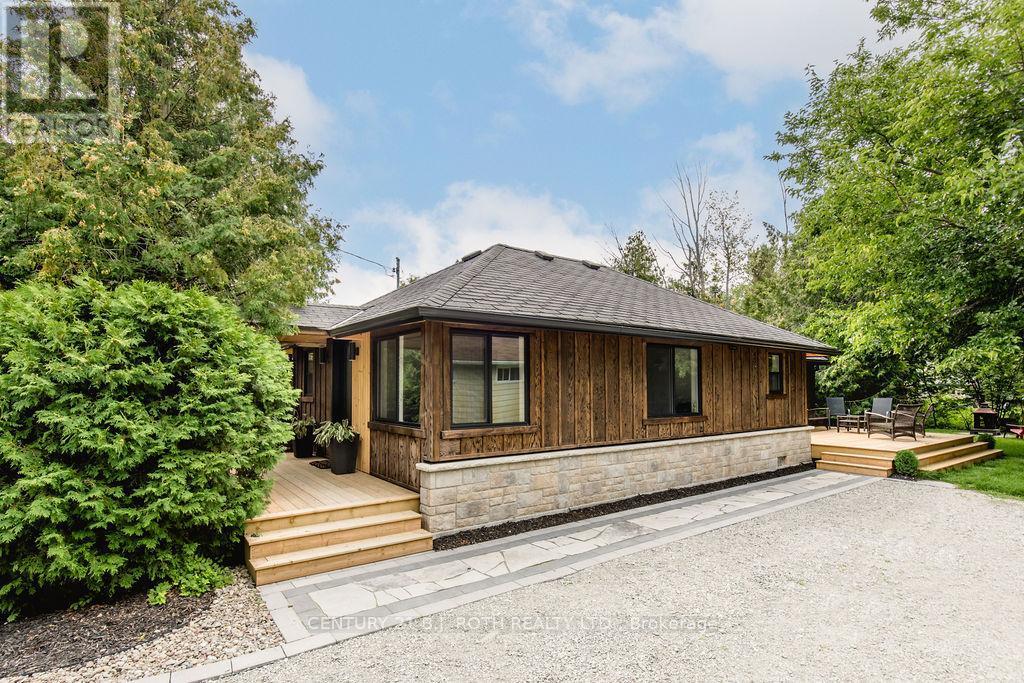 12 Domar Road, Tiny, ON - Outdoor