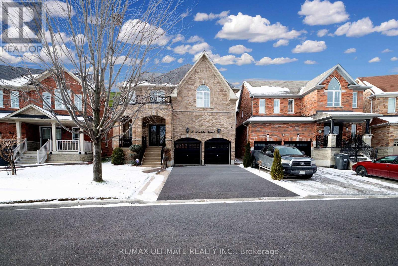 8 Levida Street, Brampton, ON - Outdoor With Facade