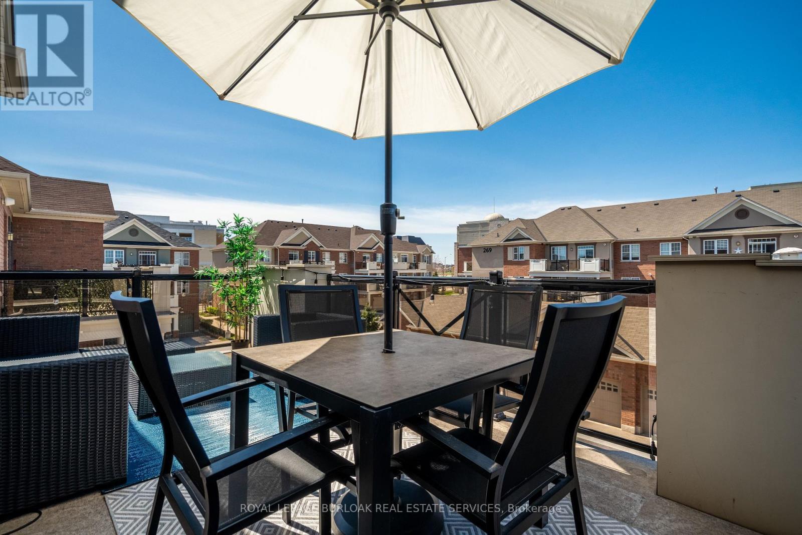 303 - 263 Georgian Drive, Oakville, ON - Outdoor With Deck Patio Veranda With Exterior