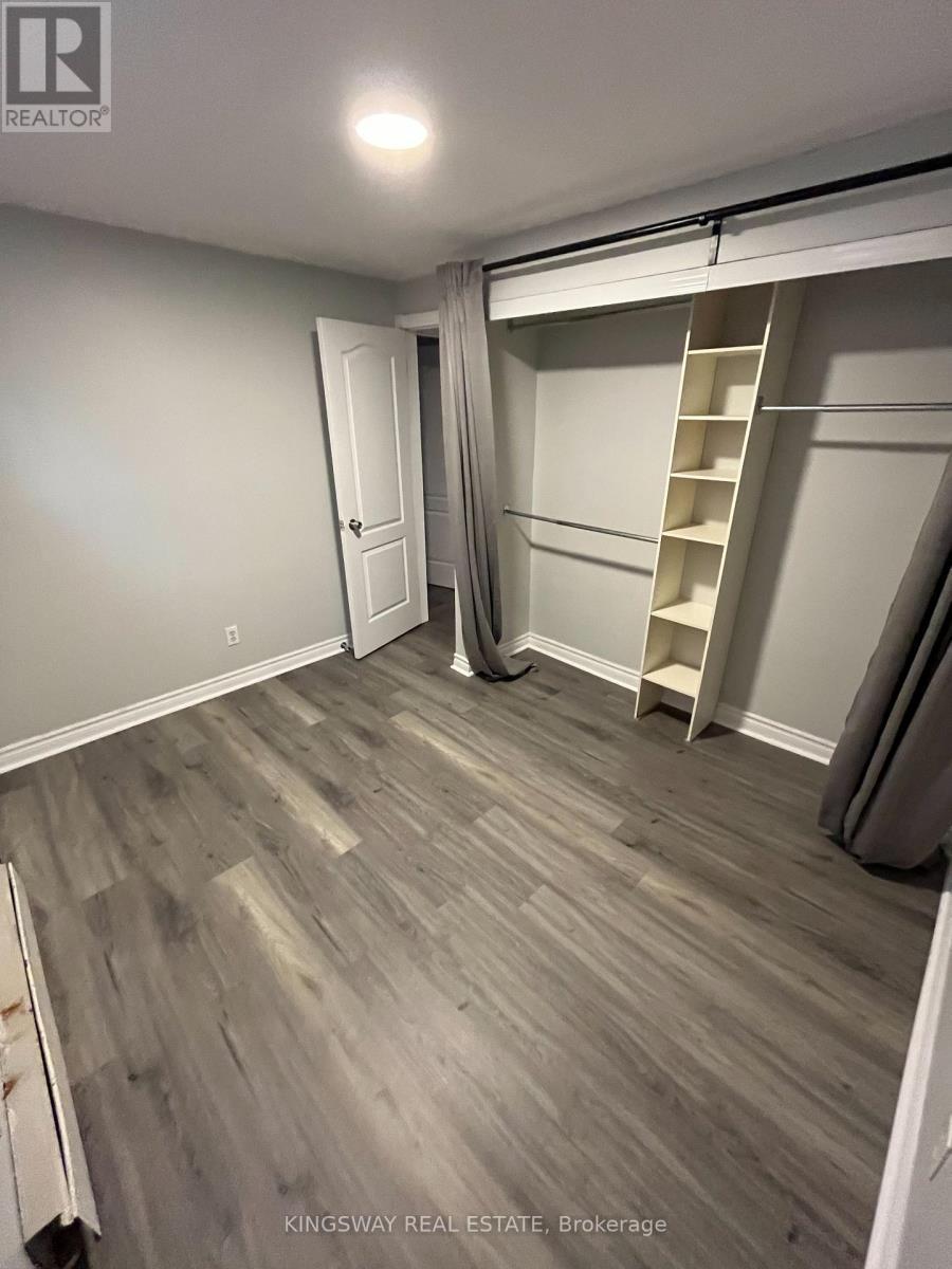 Rbsmt - 213 Royal York Road, Toronto, ON - Indoor