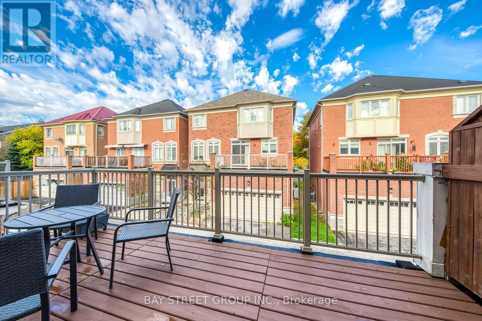 34 Stagecoach Circle, Toronto, ON - Outdoor With Deck Patio Veranda