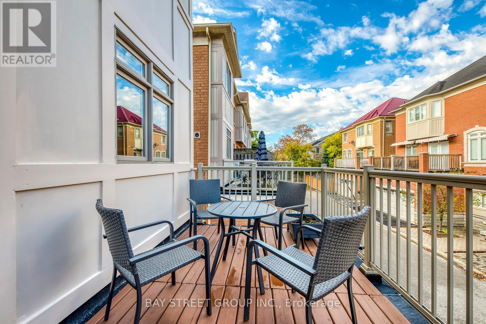 34 Stagecoach Circle, Toronto, ON - Outdoor With Deck Patio Veranda With Exterior