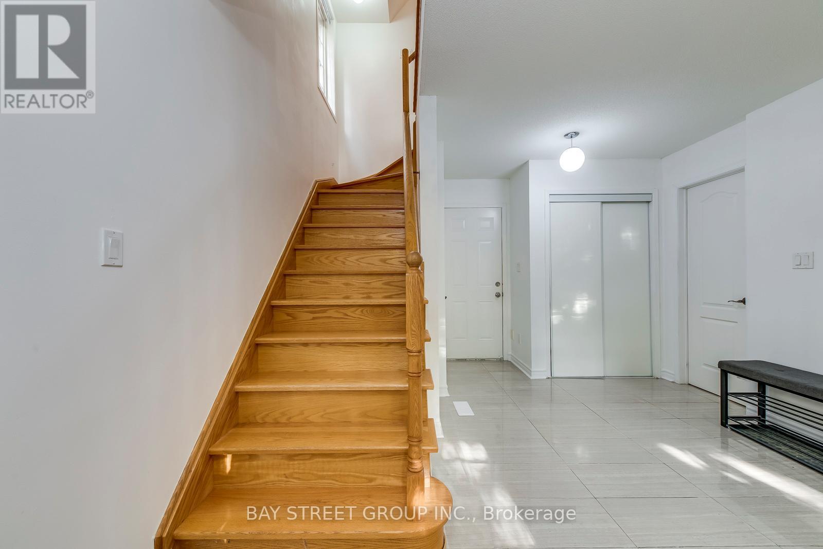 34 Stagecoach Circle, Toronto, ON - Indoor Photo Showing Other Room