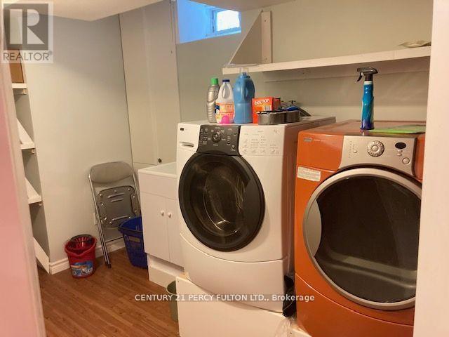 27 Whitewater Street, Whitby, ON - Indoor Photo Showing Laundry Room