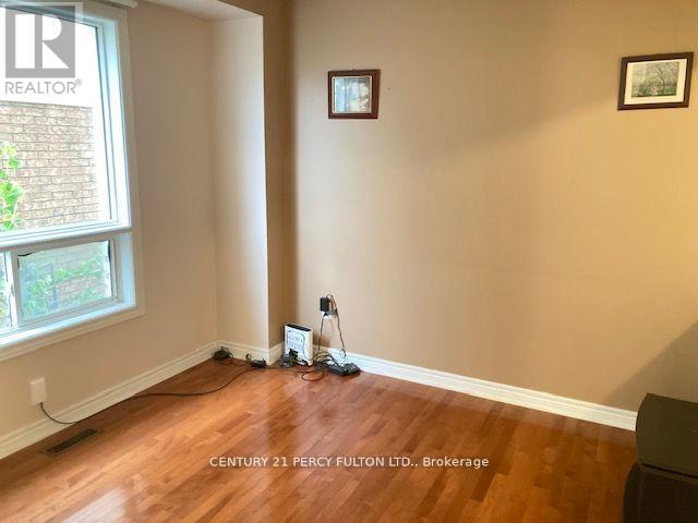 27 Whitewater Street, Whitby, ON - Indoor Photo Showing Other Room