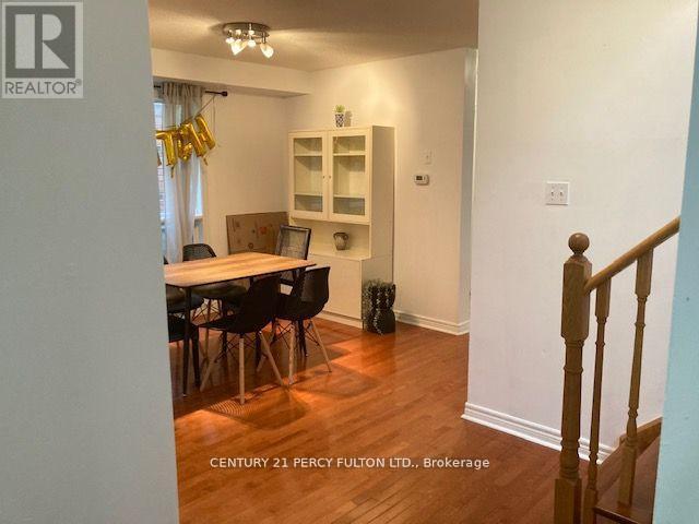 27 Whitewater Street, Whitby, ON - Indoor