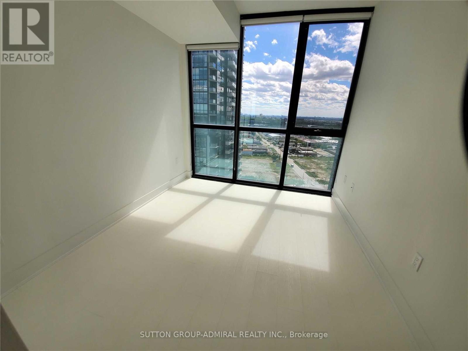 2303 - 2908 Highway 7 Road W, Vaughan, ON - Indoor Photo Showing Other Room