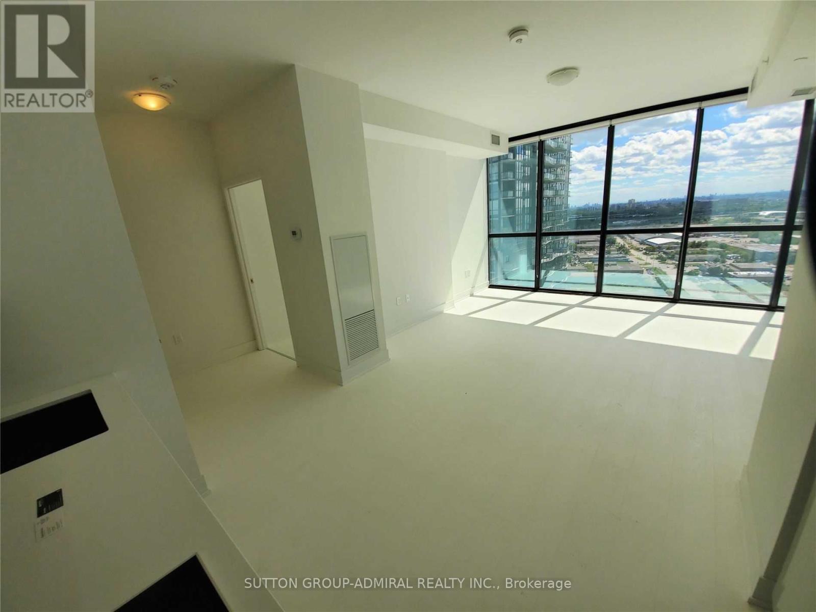 2303 - 2908 Highway 7 Road W, Vaughan, ON - Indoor Photo Showing Other Room