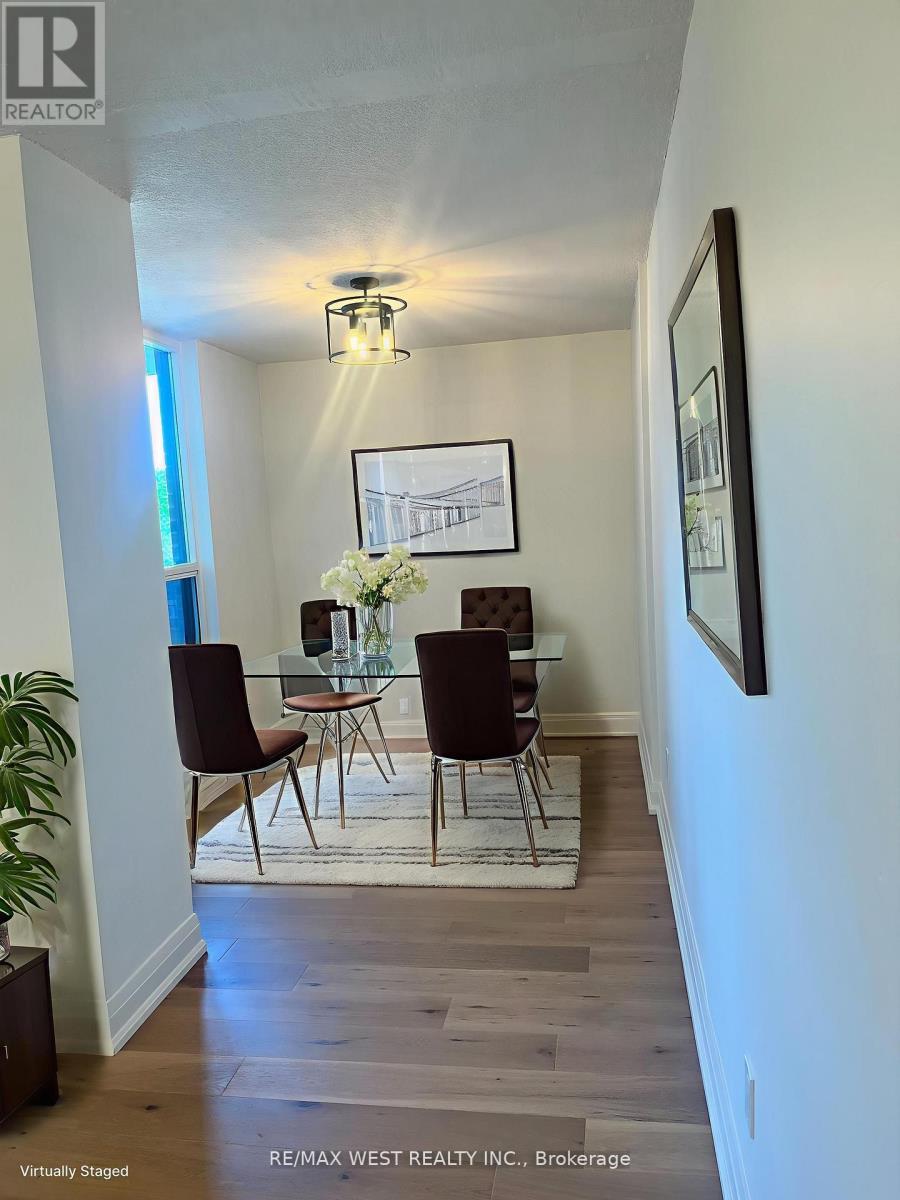 304 - 1535 Lakeshore Road E, Mississauga, ON - Indoor Photo Showing Other Room