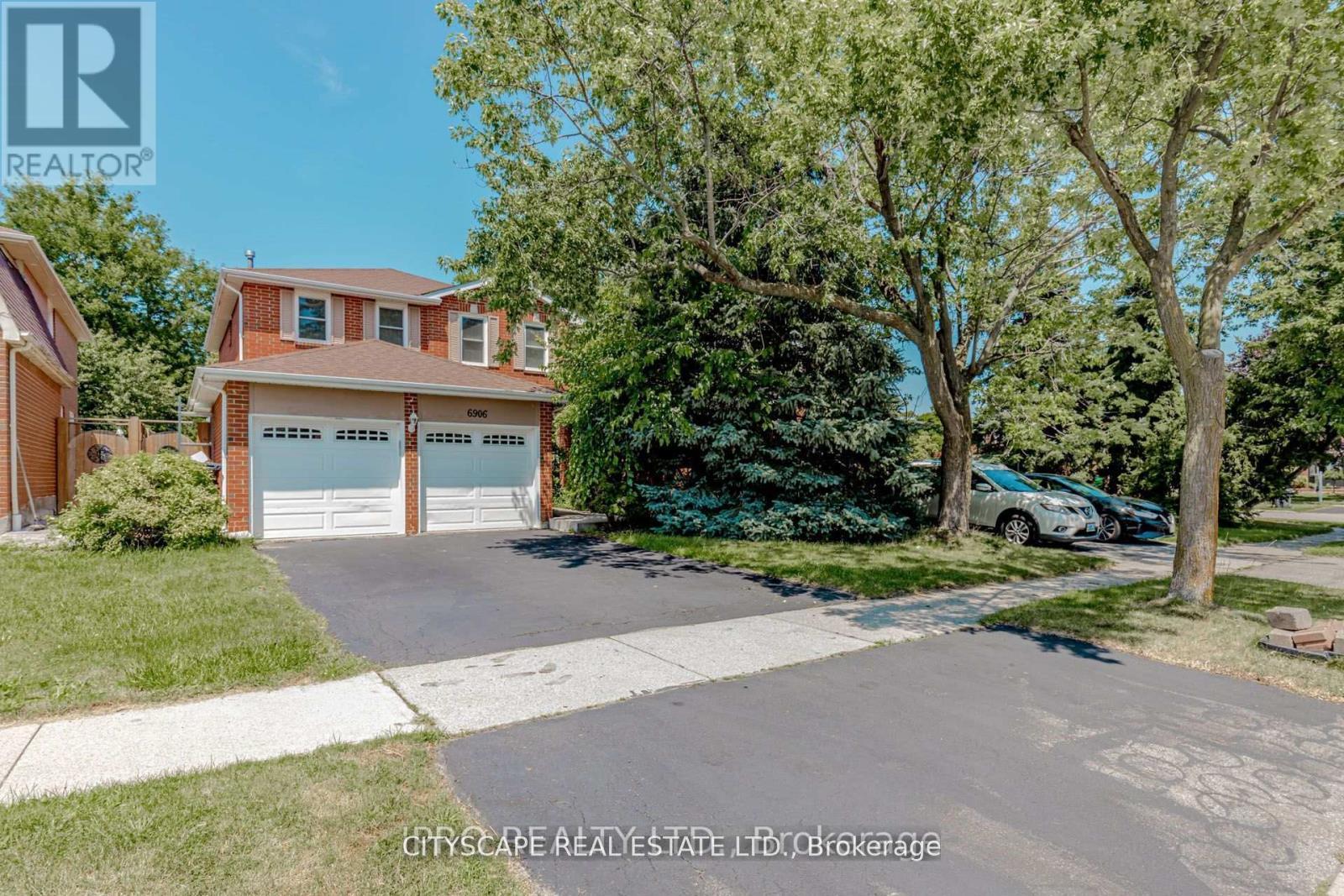 6906 Hickling Crescent N, Mississauga, ON - Outdoor