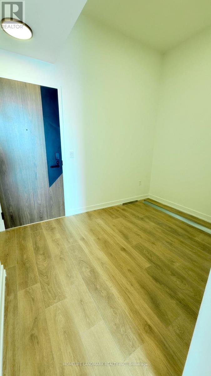 811 - 1037 The Queensway, Toronto, ON - Indoor Photo Showing Other Room