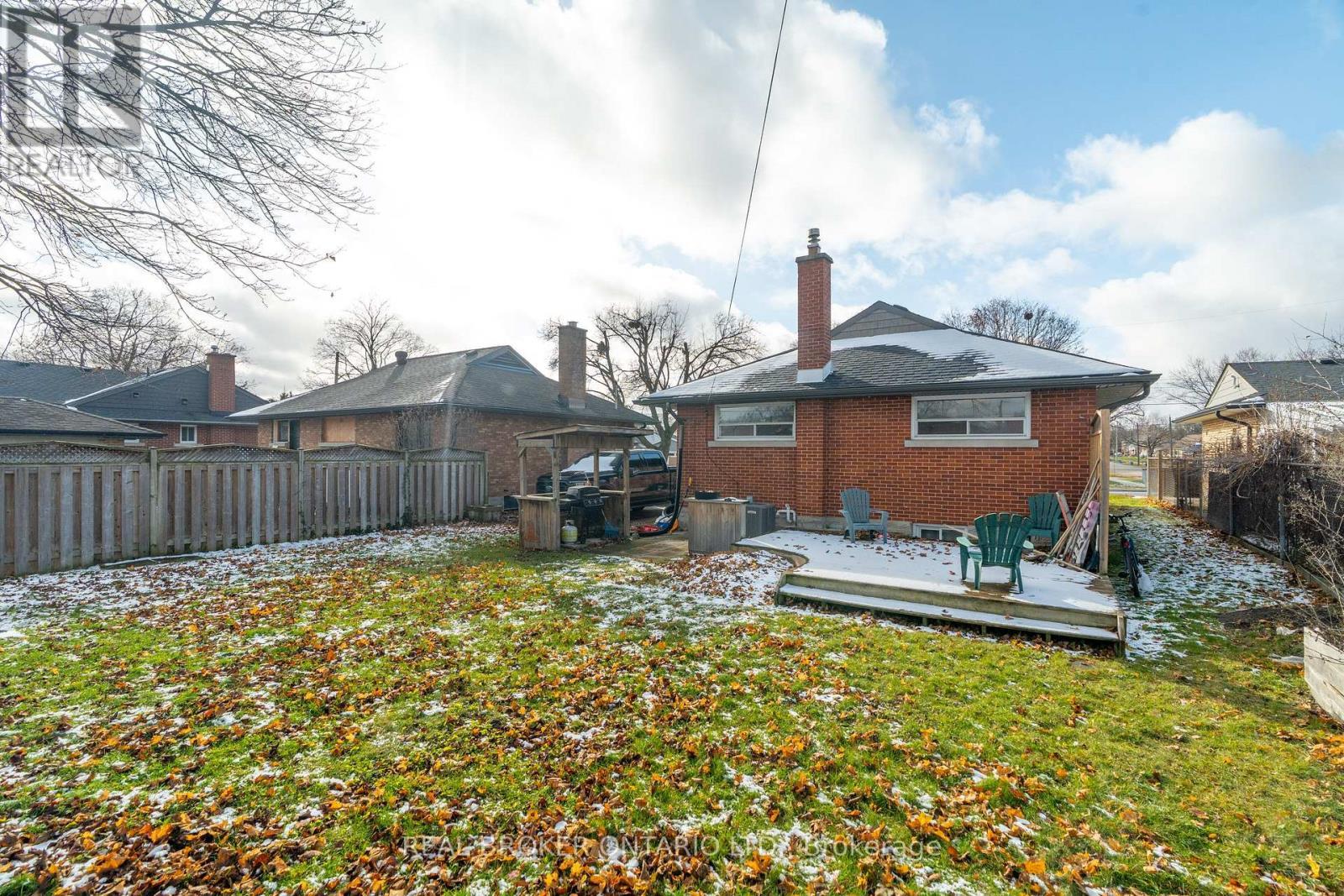 220 Bruce Street, Kitchener, ON - Outdoor With Deck Patio Veranda