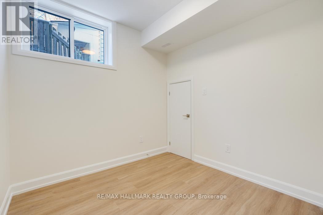 C - 956 Fisher Avenue, Ottawa, ON - Indoor Photo Showing Other Room