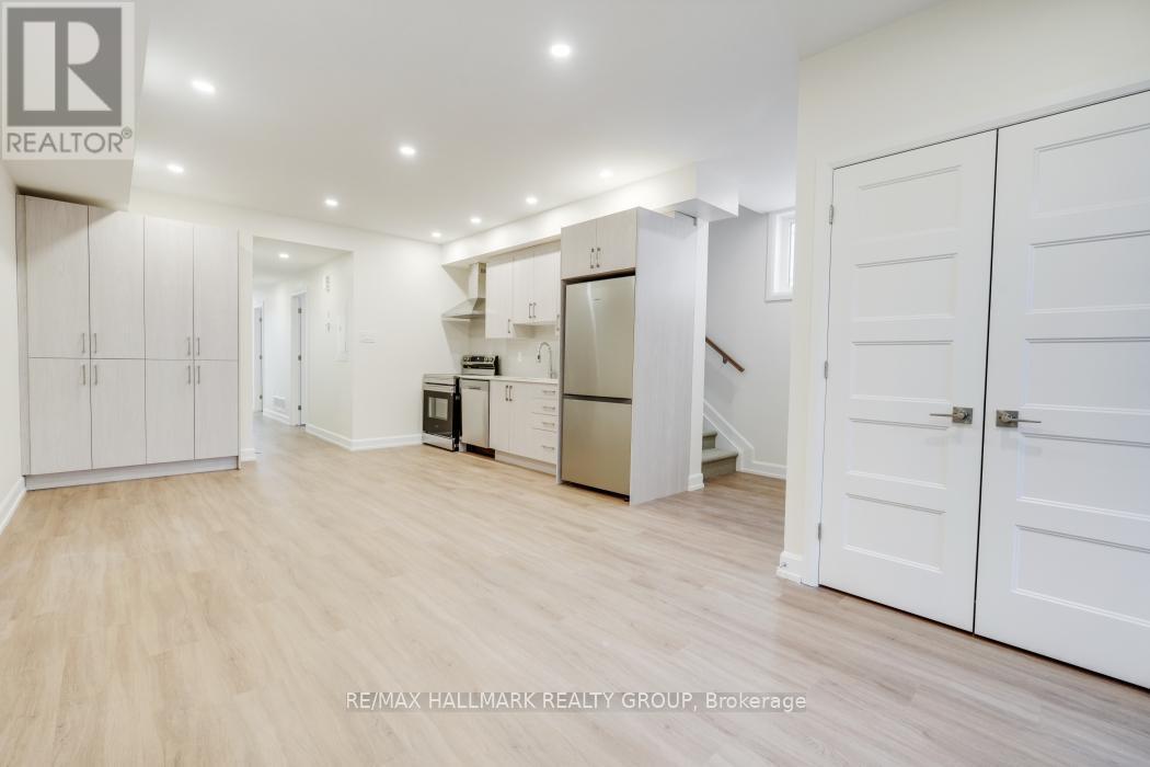 C - 956 Fisher Avenue, Ottawa, ON - Indoor