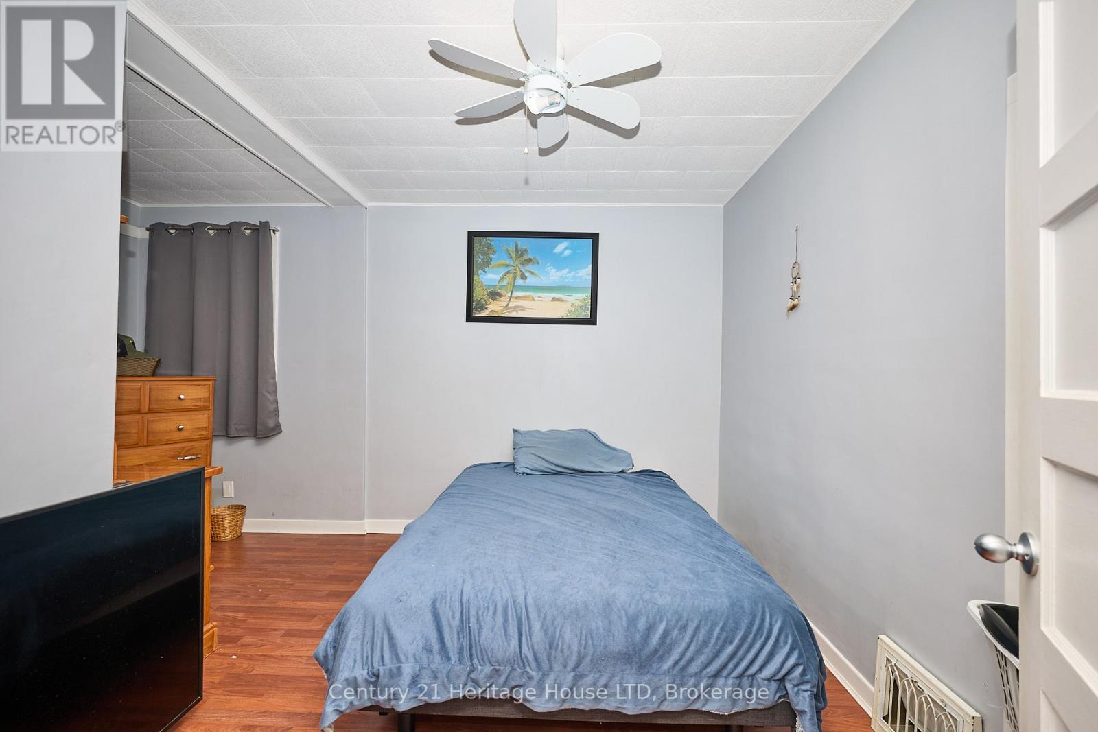 78 Rodman Street, St. Catharines (Downtown), ON - Indoor Photo Showing Bedroom