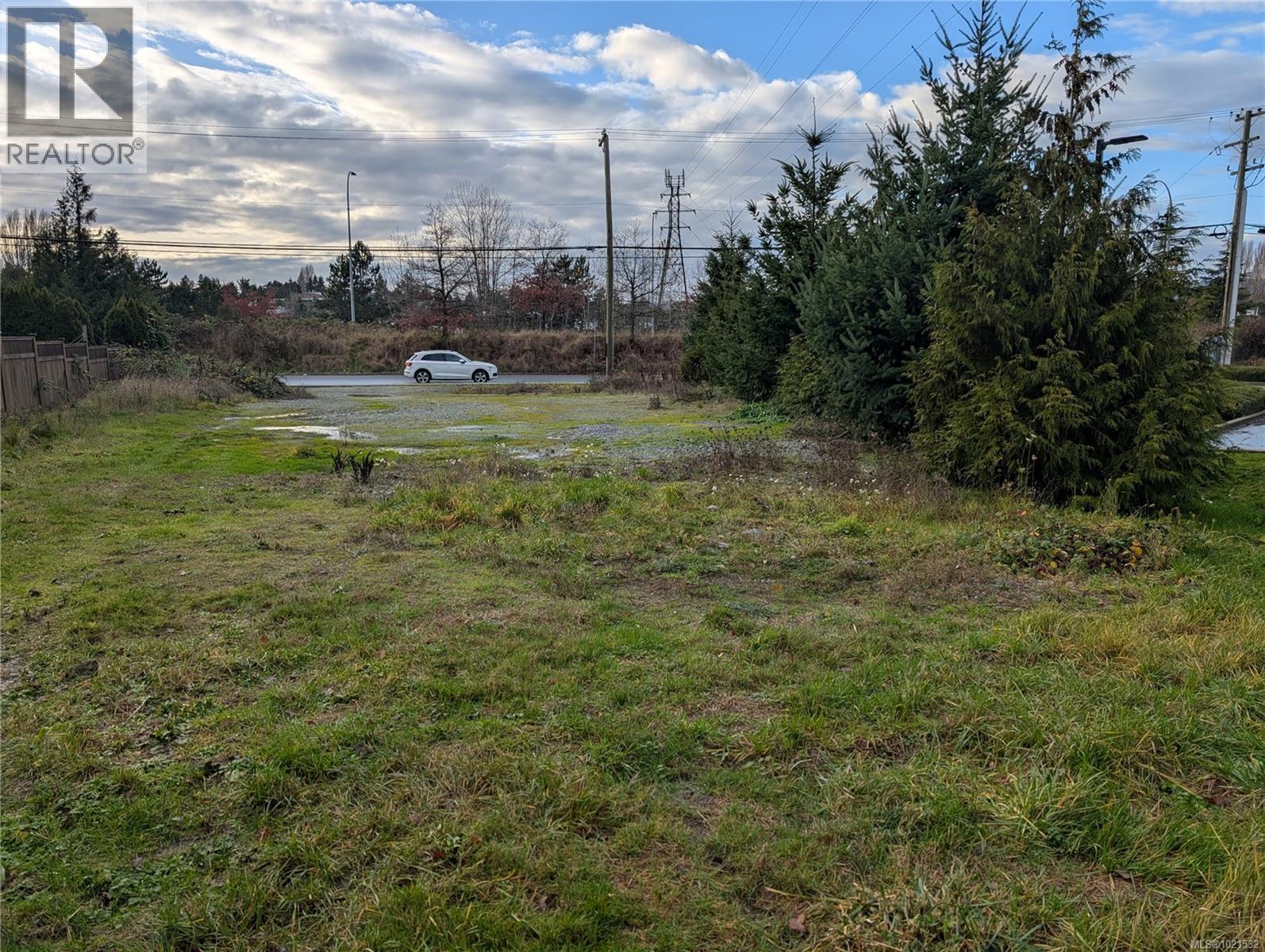 View of lot - 4225 Douglas St, Saanich, BC