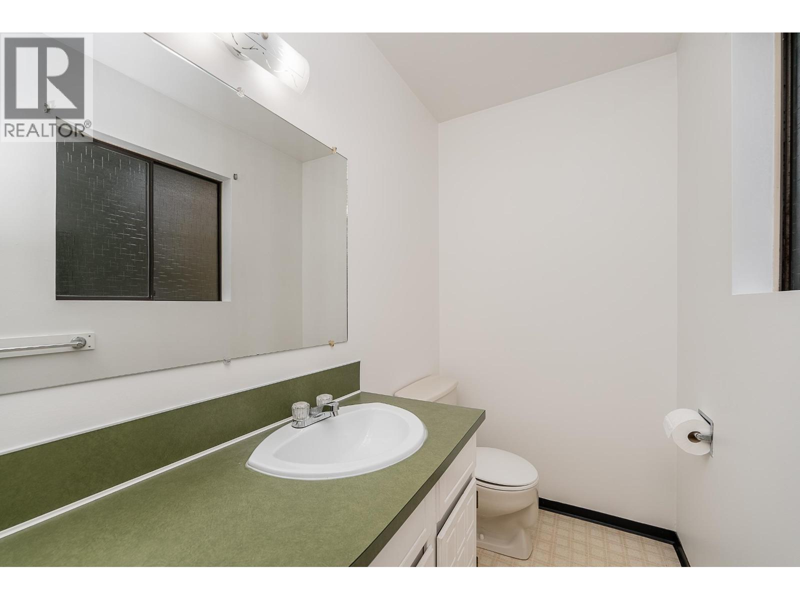 11671 211 Street, Maple Ridge, BC - Indoor Photo Showing Bathroom