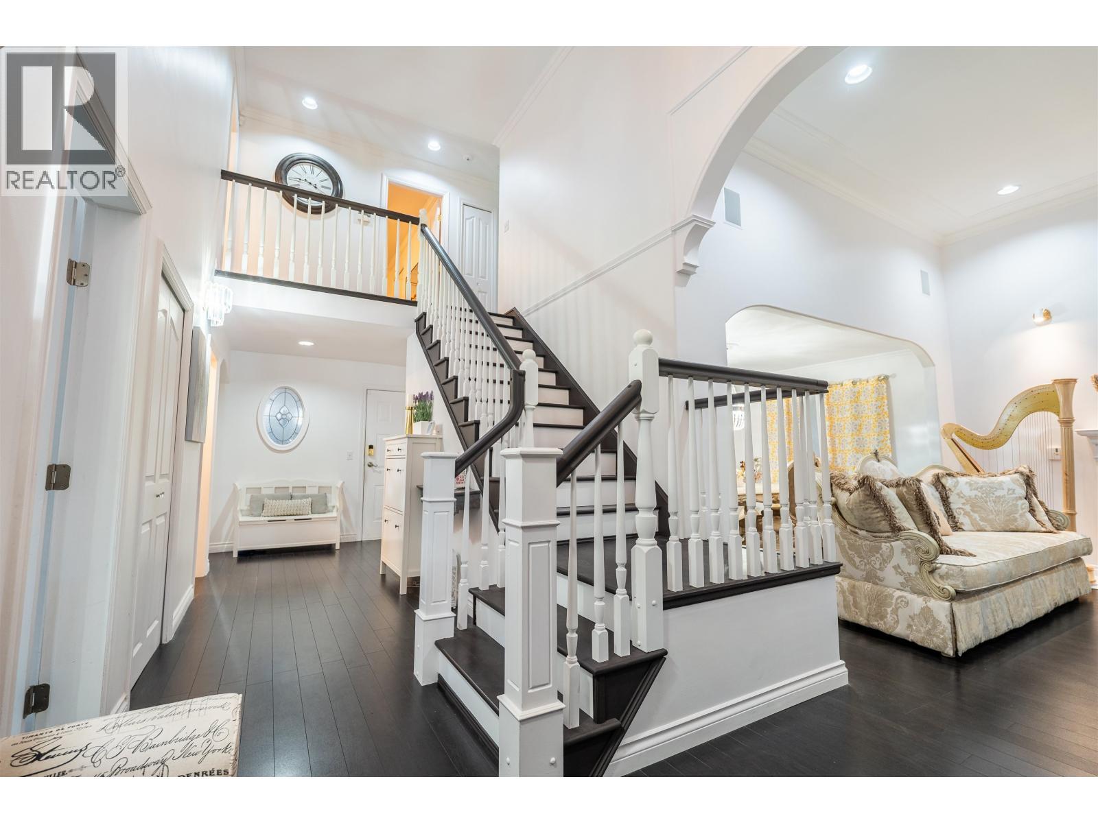 887 Riverside Drive, Port Coquitlam, BC - Indoor Photo Showing Other Room