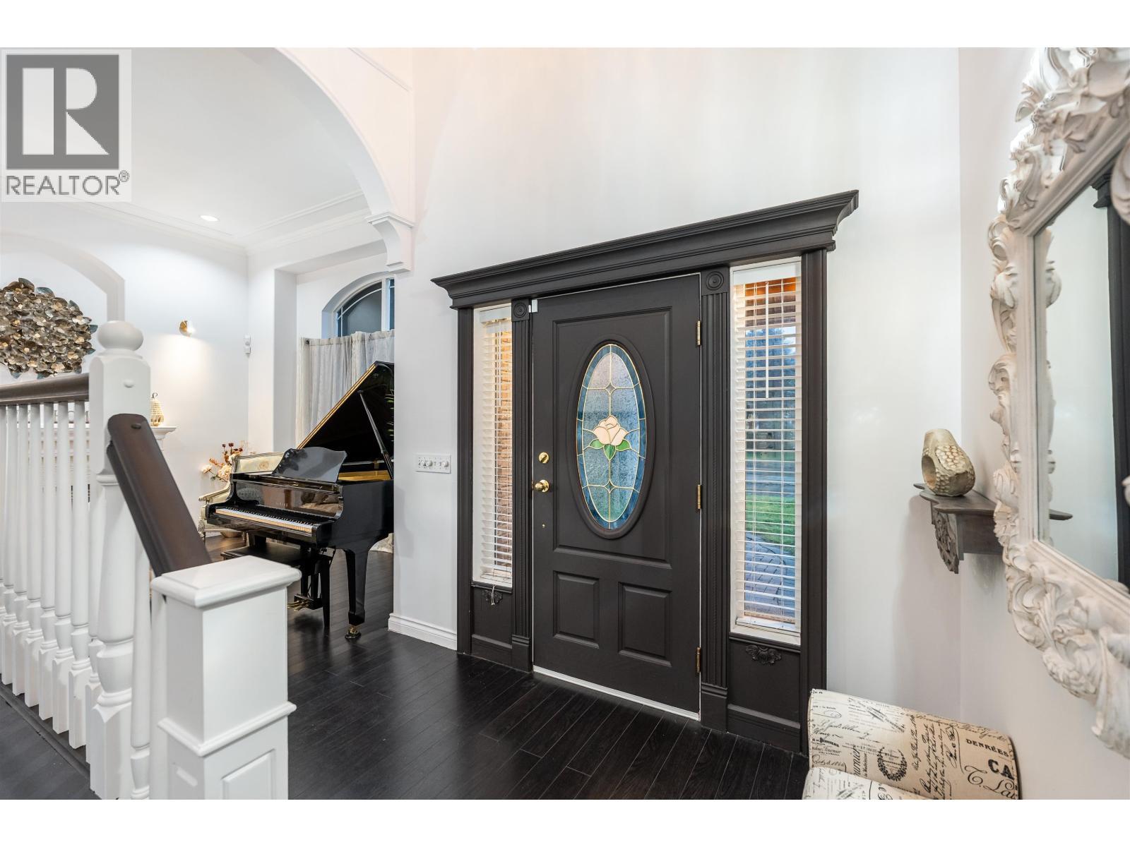 887 Riverside Drive, Port Coquitlam, BC - Indoor Photo Showing Other Room