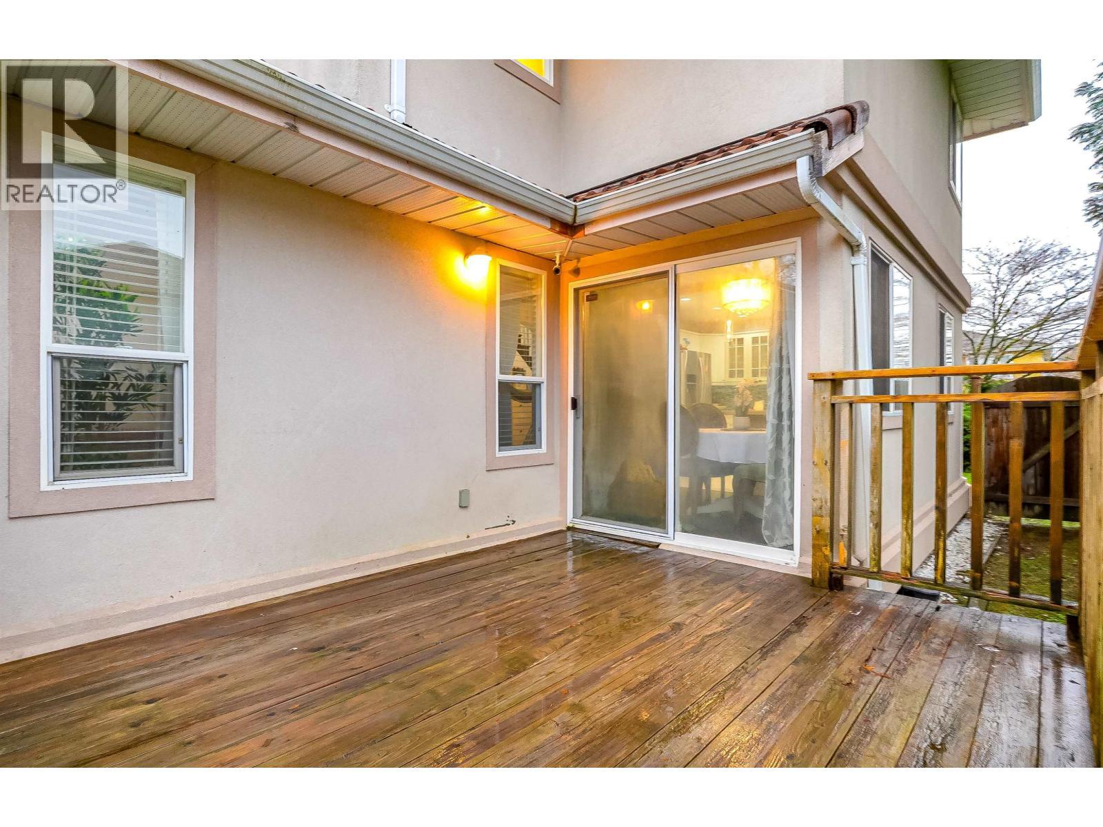 887 Riverside Drive, Port Coquitlam, BC - Photo Showing Other Room