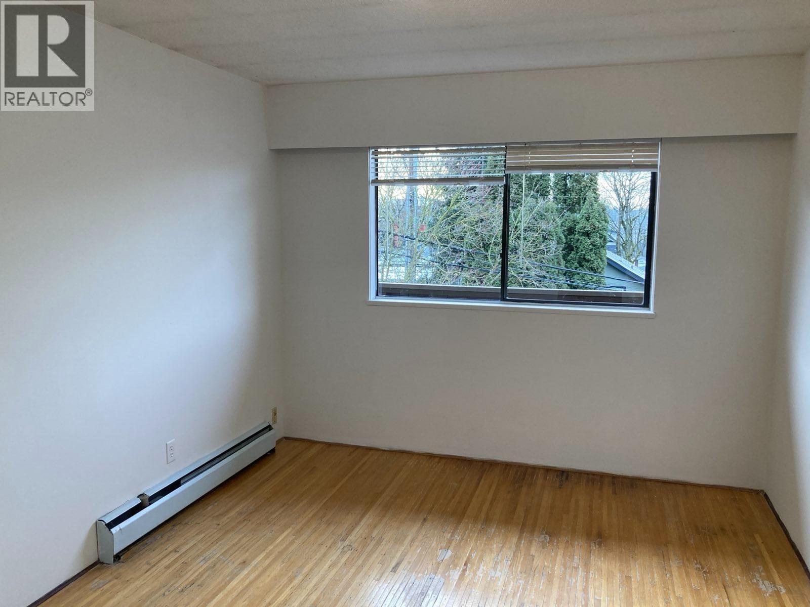 214 3570 East Hastings Street, Vancouver, BC - Indoor Photo Showing Other Room