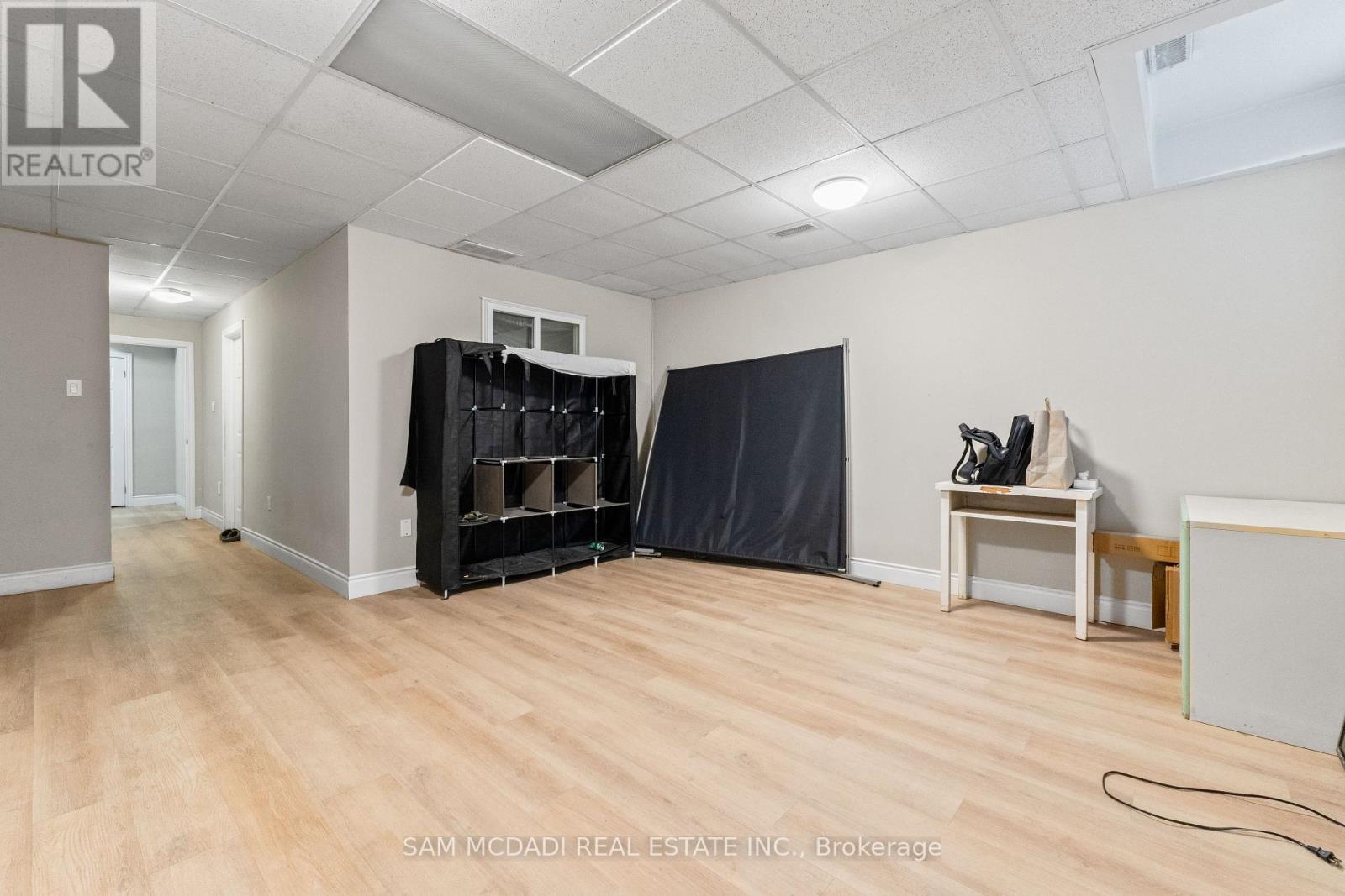 1073 Gabriel Place, Burlington, ON - Indoor