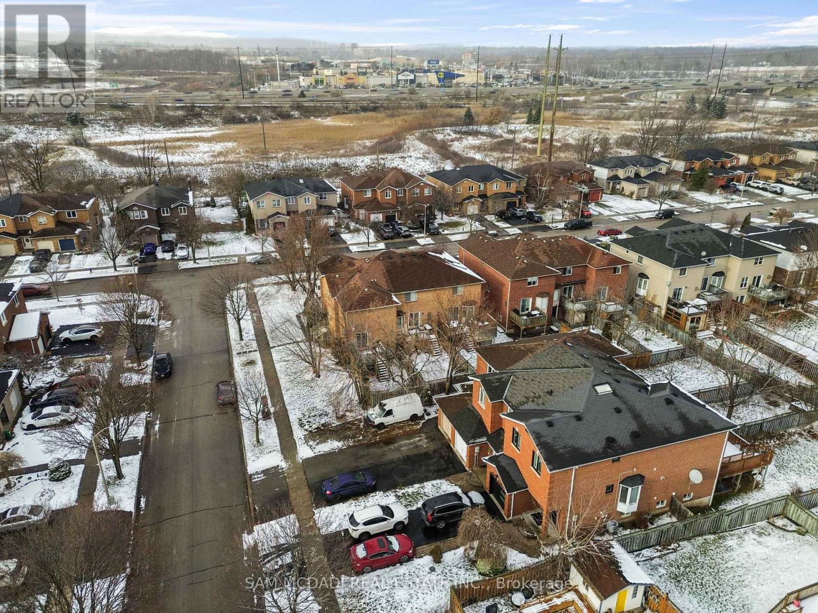 1073 Gabriel Place, Burlington, ON - Outdoor With View