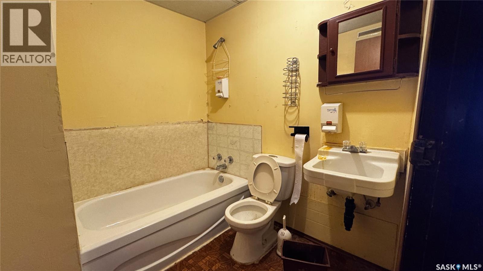 200 Washington Avenue, Hanley, SK