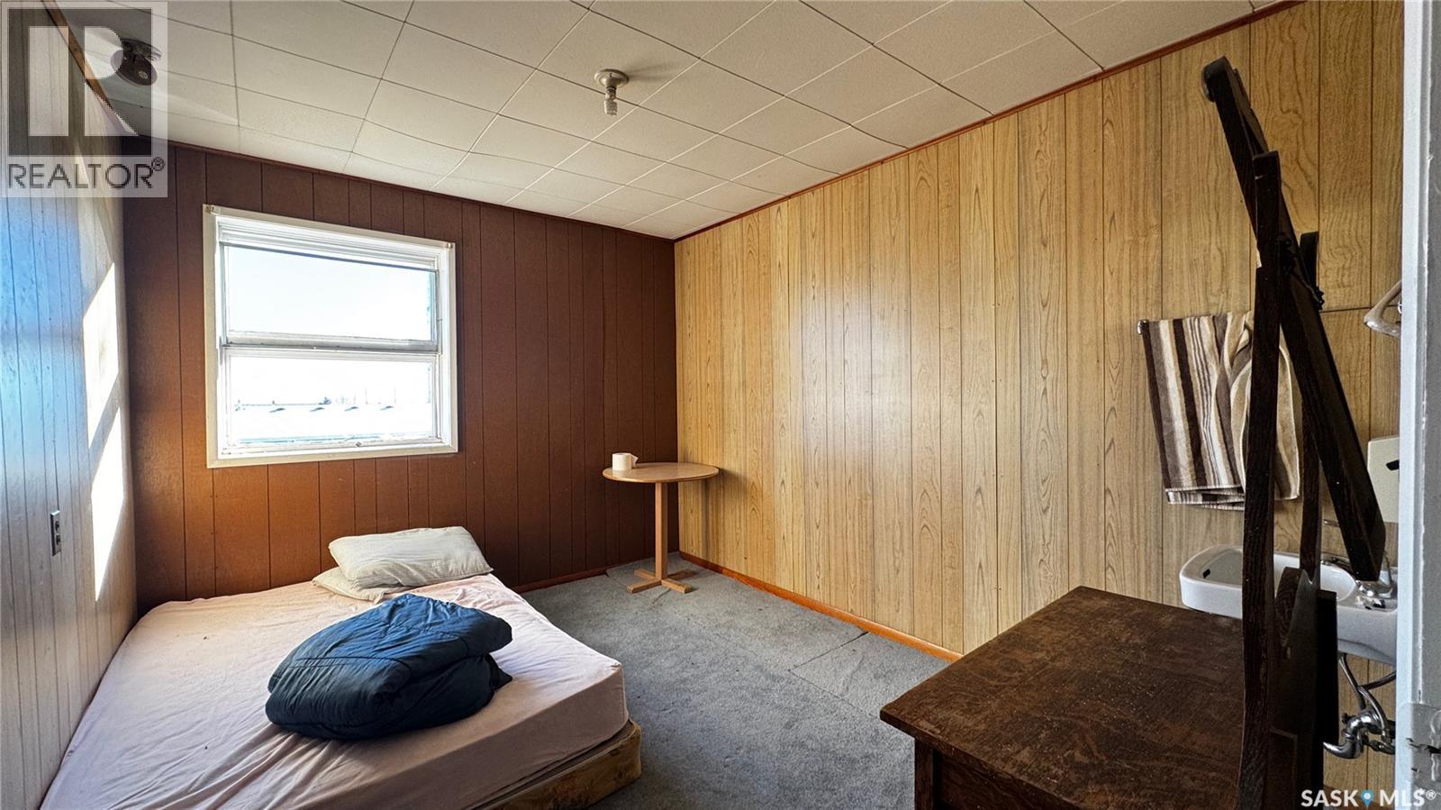 200 Washington Avenue, Hanley, SK