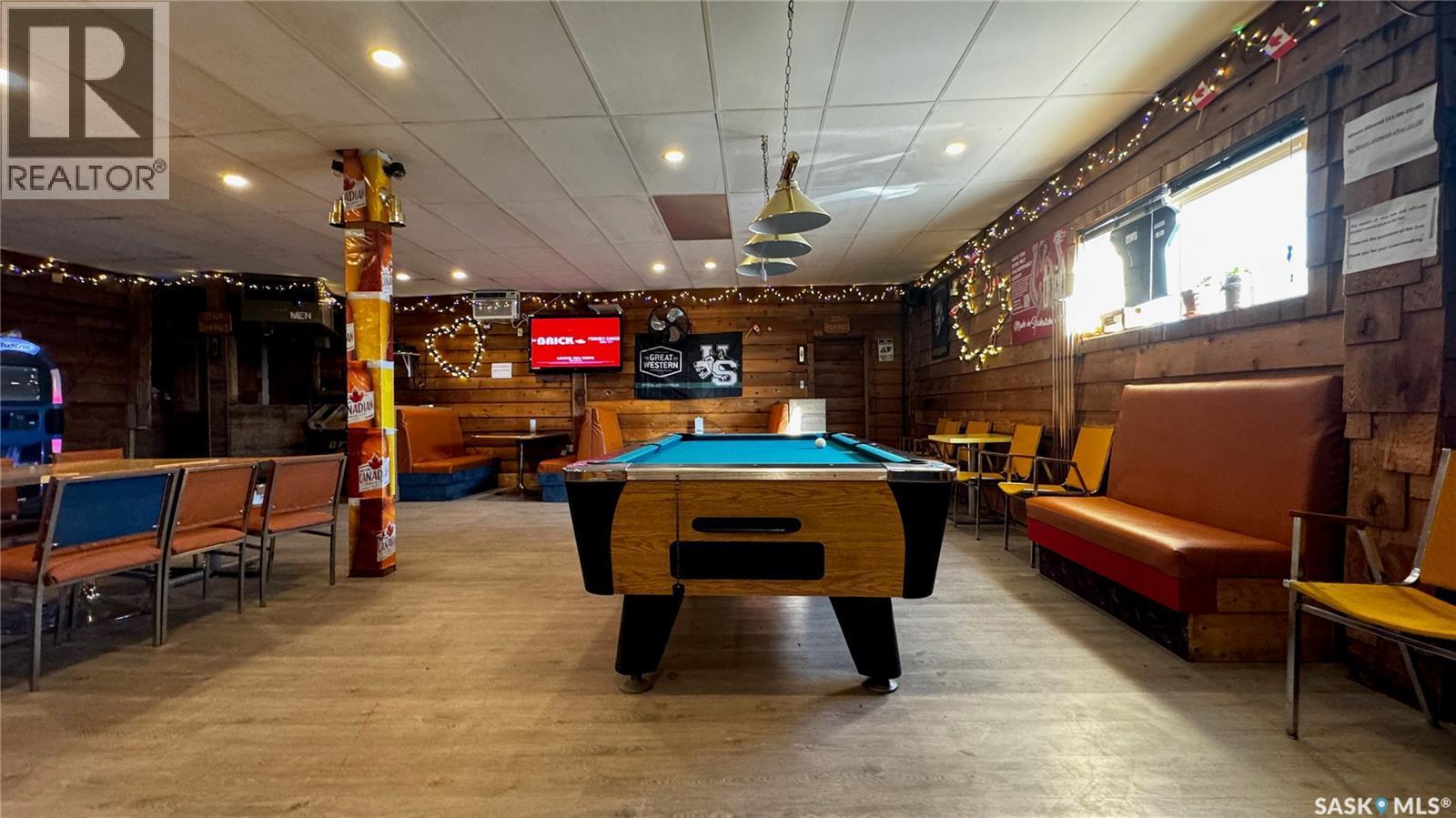 200 Washington Avenue, Hanley, SK