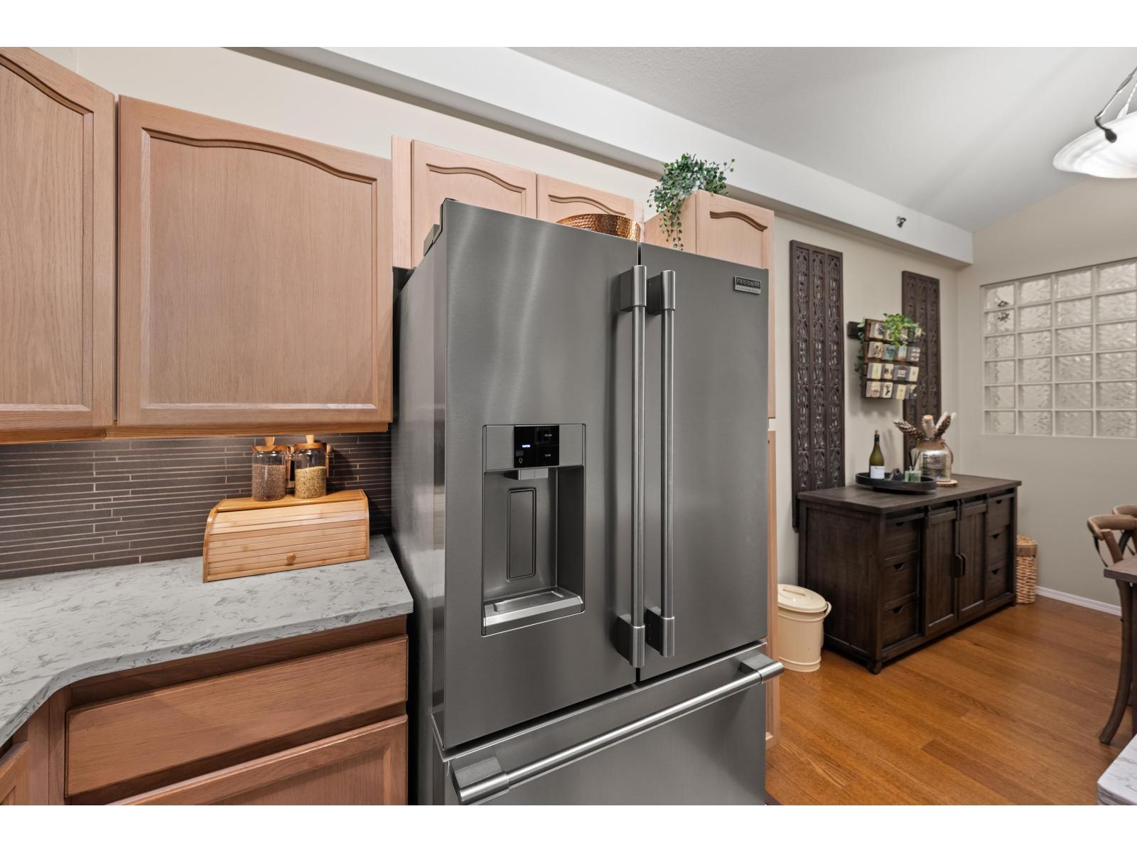 402 19721 64 Avenue, Langley, BC - Indoor