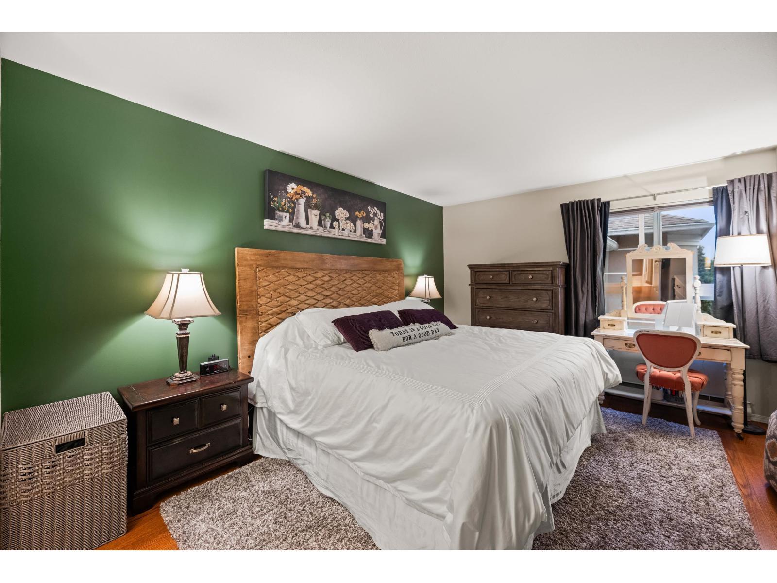 402 19721 64 Avenue, Langley, BC - Indoor Photo Showing Bedroom