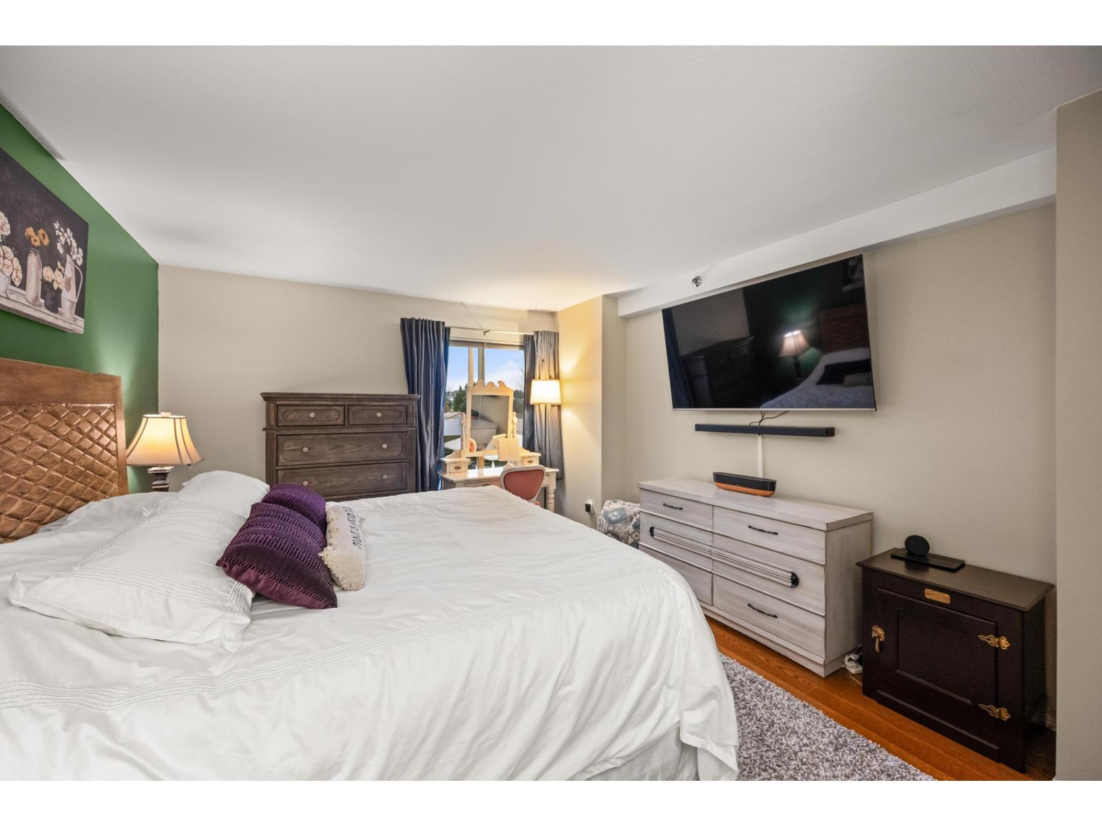402 19721 64 Avenue, Langley, BC - Indoor Photo Showing Bedroom